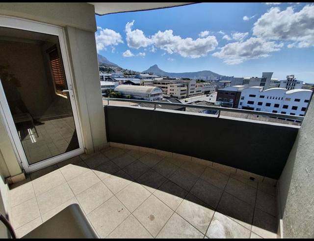 2 BEDROOM PROPERTY TO RENT IN SALT RIVER